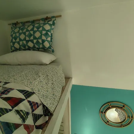 Colosseum Flat Blue *