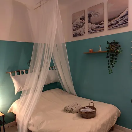 Colosseum Flat Blue Roma